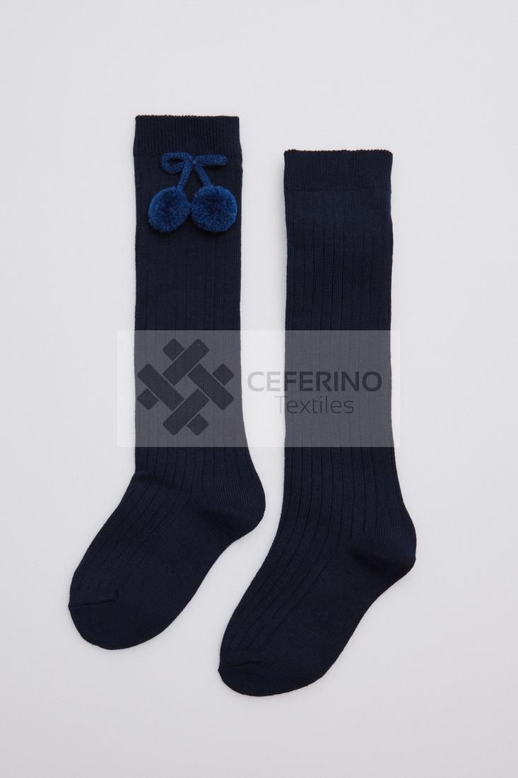 Calcetín infantil alto POMPOM Ysabel Mora 02833.